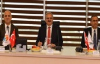 Vali, OSB'nin toplantısına katıldı