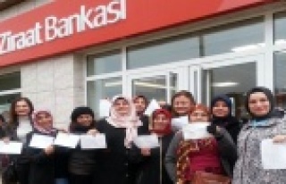 AK Kadınlardan Halep'e destek