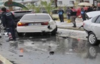 Alanya'da zincirleme kaza