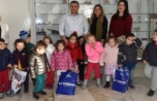 Miniklerden anlamlı yardım