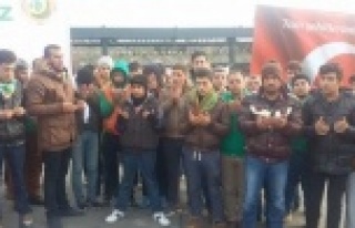 Şehitlerimiz için dua ettiler