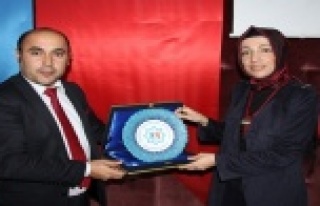 Sevgi ve hoşgörünün sembolü Hz. Mevlana anıldı