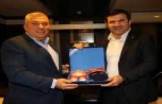 Tanrıseven'den Şahin'e veda ziyareti