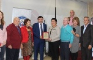 Tanrıseven'e anlamlı plaket