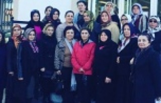 AKP'li Kadınlardan anlamlı yardım