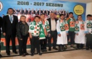 Başkan Çavuşoğlu özel öğrencileri ağırladı