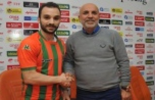 Cenk Ahmet Alanyaspor'da
