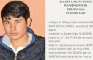 ‘Fethullah’ olan ismini mahkeme kararıyla değiştirdi