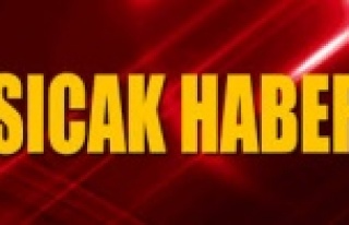 Motosiklet, otomobile çarptı: 1 yaralı