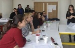 Tasarımlarını sundular