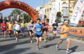 Atatürk maratonu başlıyor