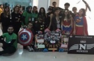 Bahçeşehir'den 'robotik' birincilik