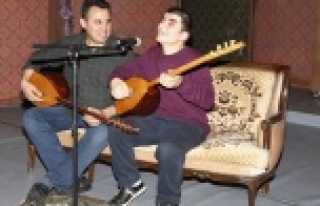 Engelli gencin sahne hayali gerçek oldu