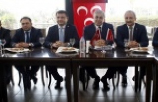 MHP Antalya'da anayasayı anlattı