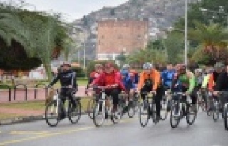 Toprak Razgatlıoğlu Bisiklet Yolu açılıyor