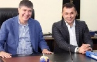 Türel'den büfe ve otobüs açıklaması