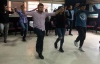 AHEP öğrencilerine Alanya zeybeği