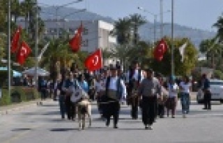 Alanya'da Nevruz Bayramı'na renkli kutlama