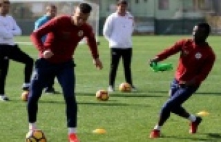 Alanyaspor Fenerbahçe'ye bileniyor