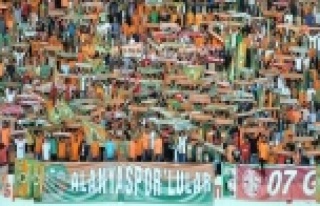 Alanyasporlular tekrar tribüne dönüyor
