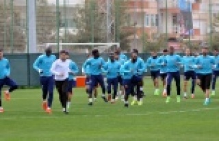 Efecan ve Berkan Alanya'dan destek istedi