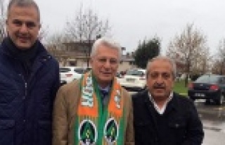 Genel Başkan'a Alanyaspor atkısı