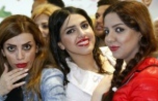 İranlılar Antalya'ya akın etti