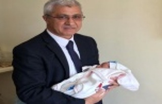 Kula'nın ilk torun sevinci