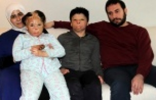 Suriyeli minikler Antalya'da şifa arıyor