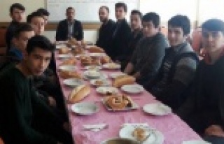 Ülkücü gençlere YGS morali