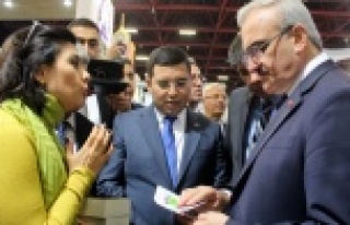 Vali Karaloğlu’na ‘Çevreci Komşu Kart’ı