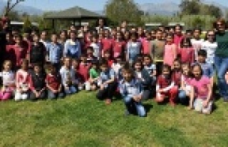 3 ayda 450 öğrenciyi ağırladılar