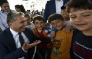 56 mahalleye eşit hizmet