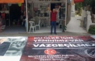 Alanya'nın girişine dev 'evet' afişi