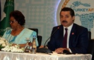 Bakan Çelik Antalya'dan tüm Dünya'ya...