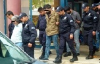 Kominist Partisi üyeleri tutuklandı