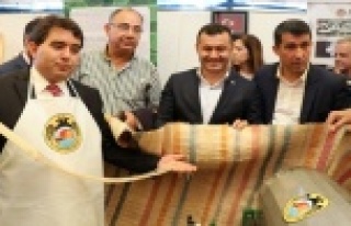 Komşuda tarım fuarı başladı