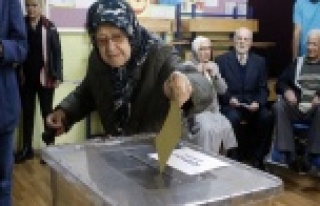 Referanduma katılım oldukça yoğun