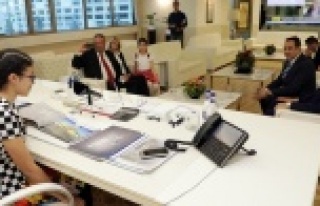 Türel koltuğunu devretti