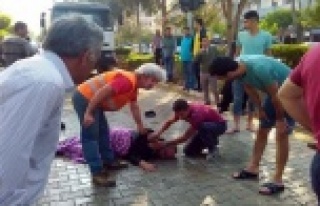 Alanya'da feci kaza: Ayaklarından iş makinesi...