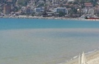 Denizin rengi görenleri şaşırttı