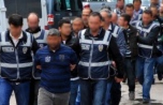 Antalya'da FETÖ'cü 21 kişi tutuklandı