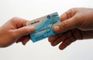 Büyükşehir'in sosyal kart desteği sürüyor