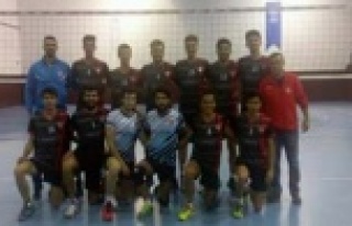 İlk rakip Galatasaray