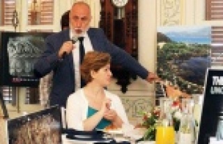 İsrailli turistler sinagog için gelecek