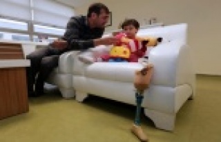 Minik Özge'ye protez bacak müjdesi