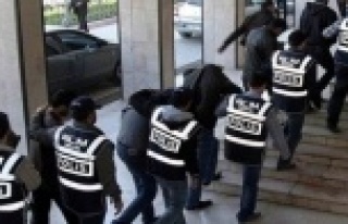 Şok FETÖ operasyonu: 14 gözaltı