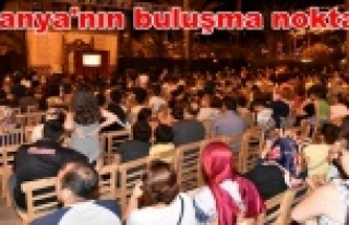 Alanya'da Ramazan coşkusu hız kesmiyor