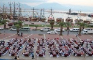 Alanya'dan Dünyaya örnek iftar
