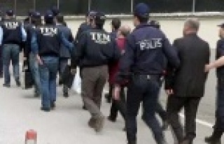 FETÖ’den bin 642 kişi tutuklandı